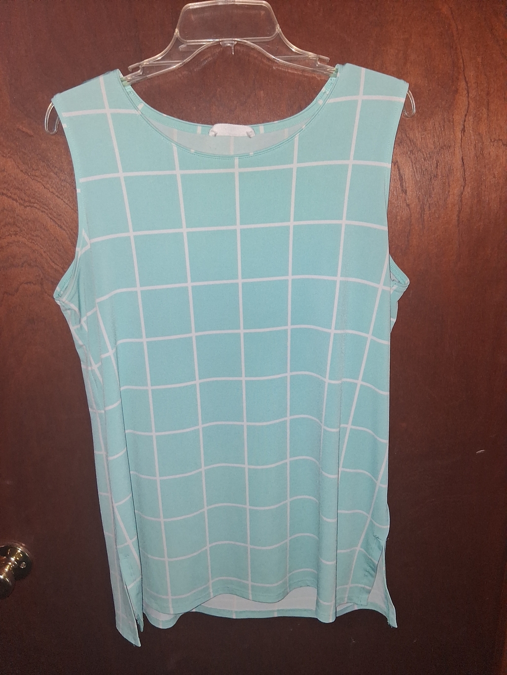 Zenana Outfitters Aqua Windowpane Tank Top